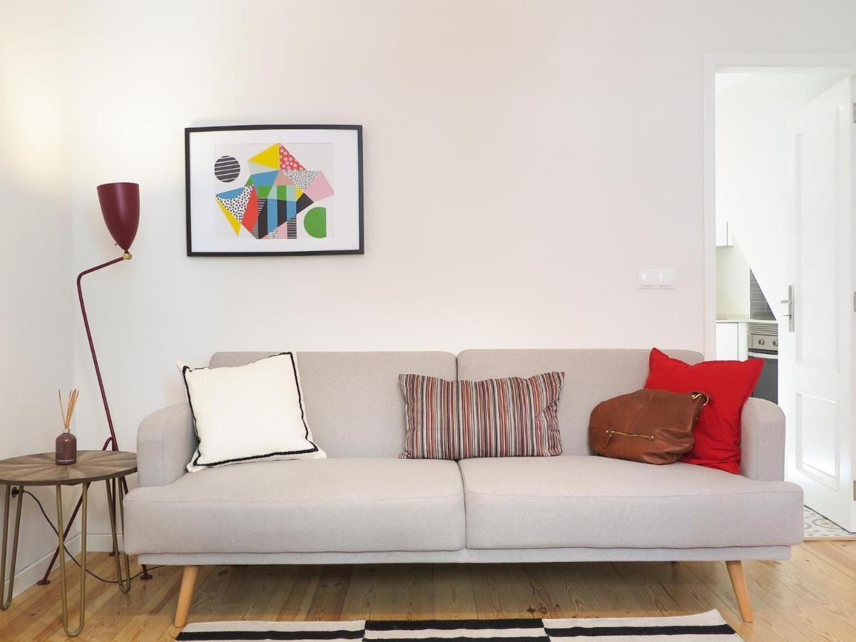 Historic Alfama Apt With Modern Style Lisbona Esterno foto